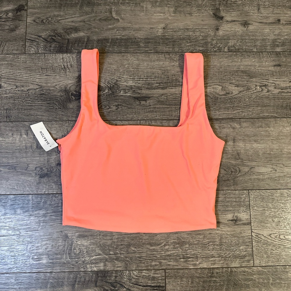 Aritzia crop top babaton
